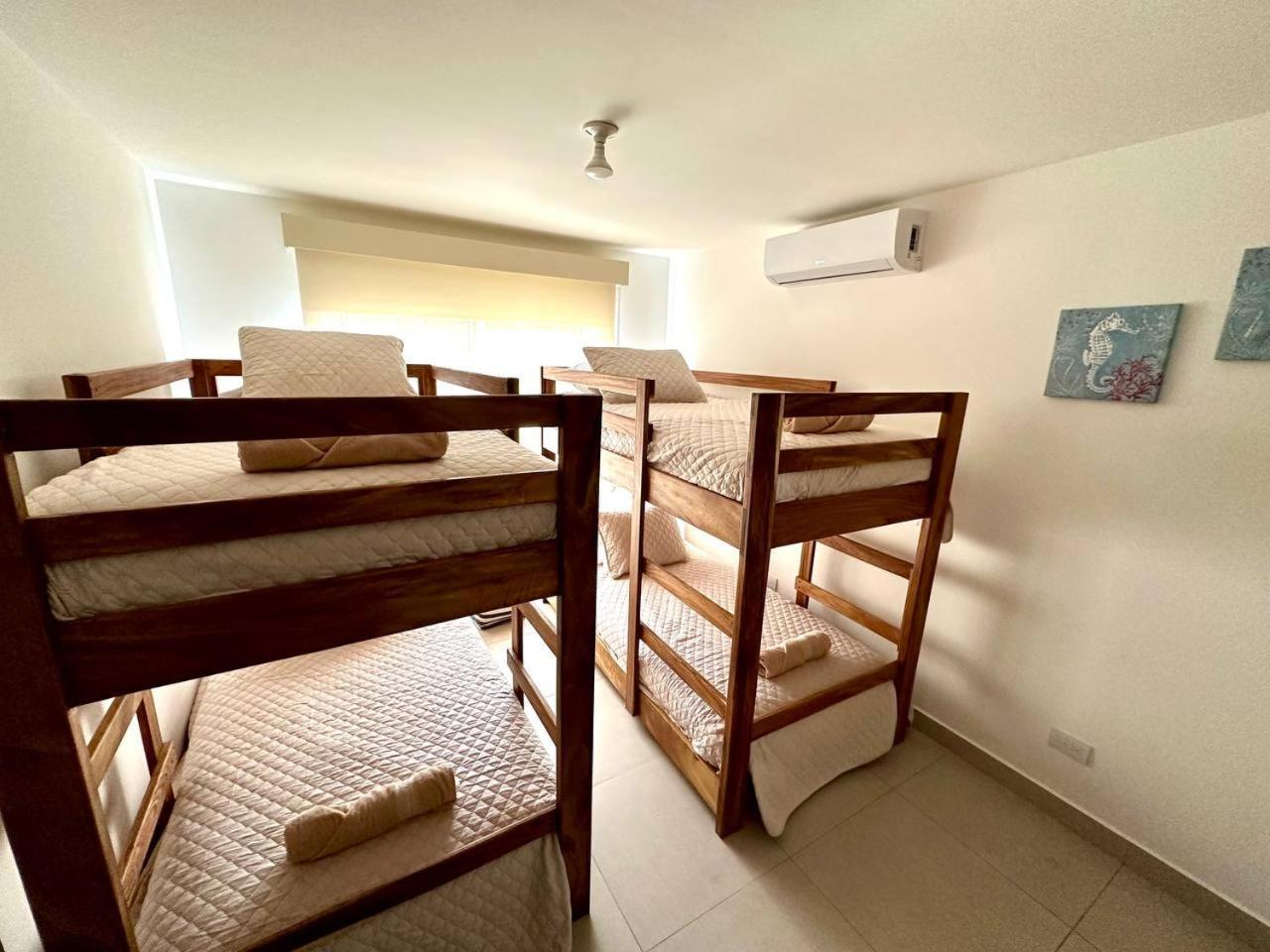 Agradable En